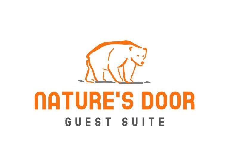 مبيت وإفطار Nature's Door Guest Suite