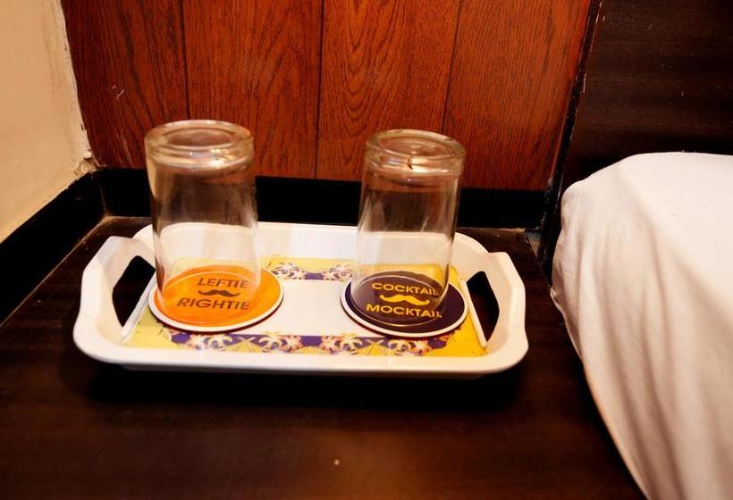 Fabhotel Ratnakar Residency