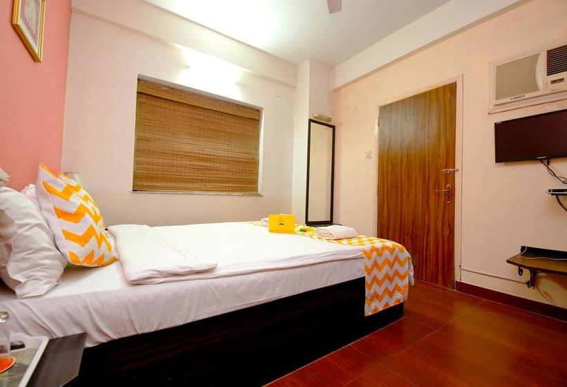Fabhotel Ratnakar Residency