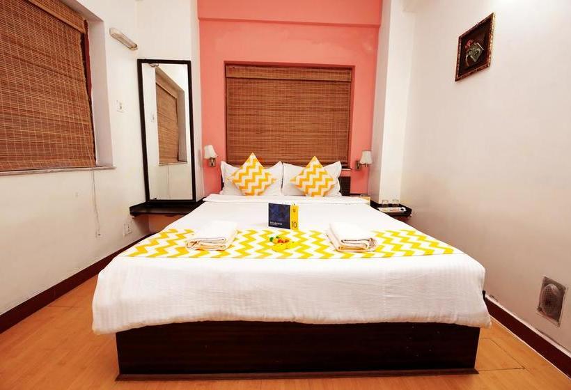 Fabhotel Ratnakar Residency