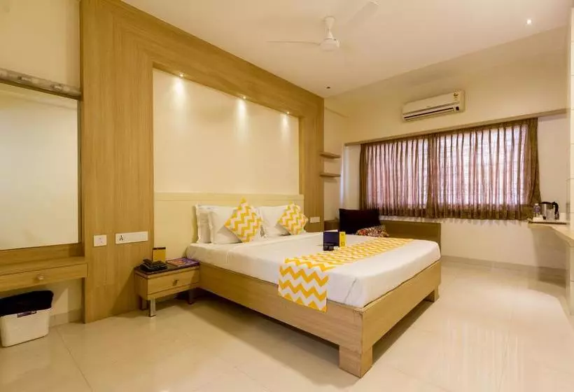 ホテル Thaai Coimbatore   Opposite Railway Station