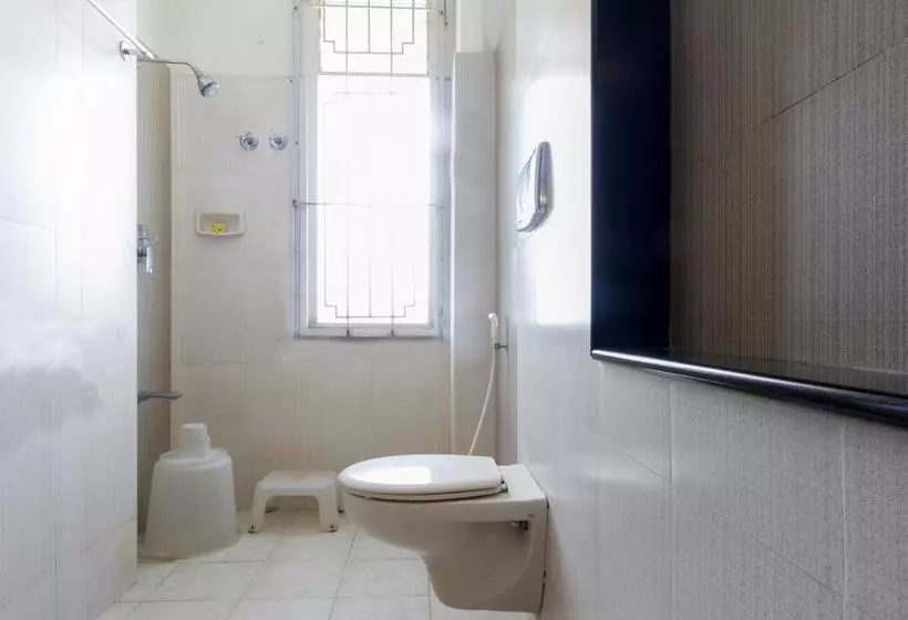 ホテル Thaai Coimbatore   Opposite Railway Station