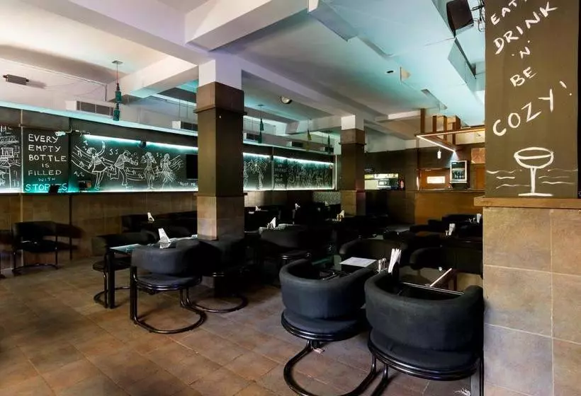 ホテル Thaai Coimbatore   Opposite Railway Station