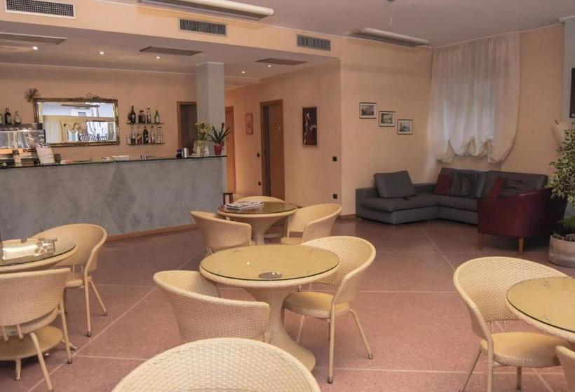 酒店 Albergo Munsci