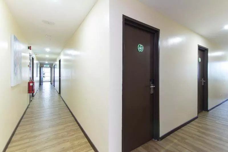 Swing & Pillows   Apple Hotel Shah Alam