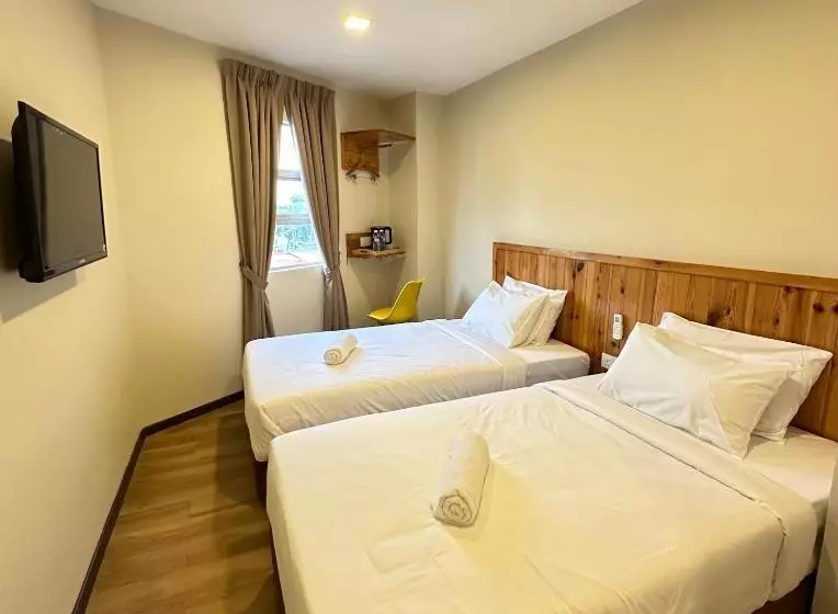 Swing & Pillows   Apple Hotel Shah Alam