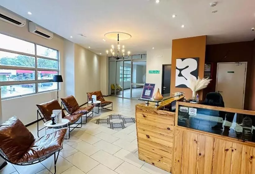 Swing & Pillows   Apple Hotel Shah Alam