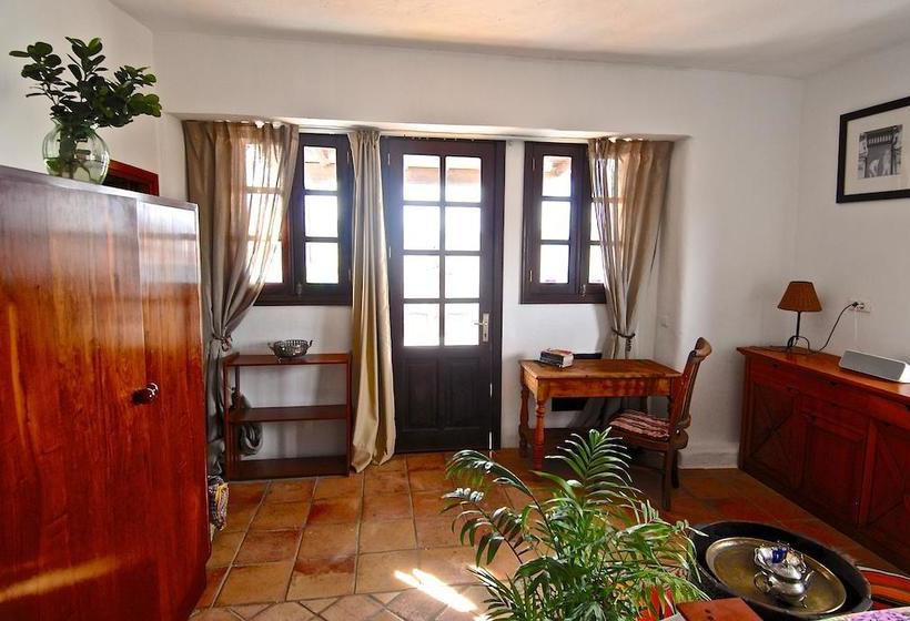 فندق El Jallo  Adults Only