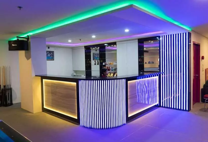 I&m Hotel Billiard