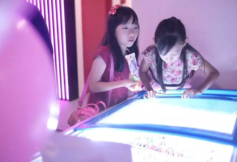 I&m Hotel Billiard