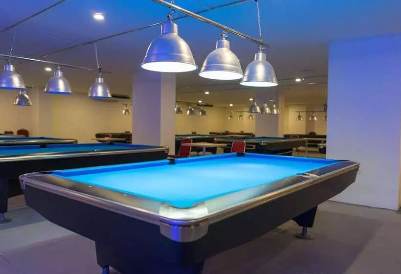 I&m Hotel Billiard