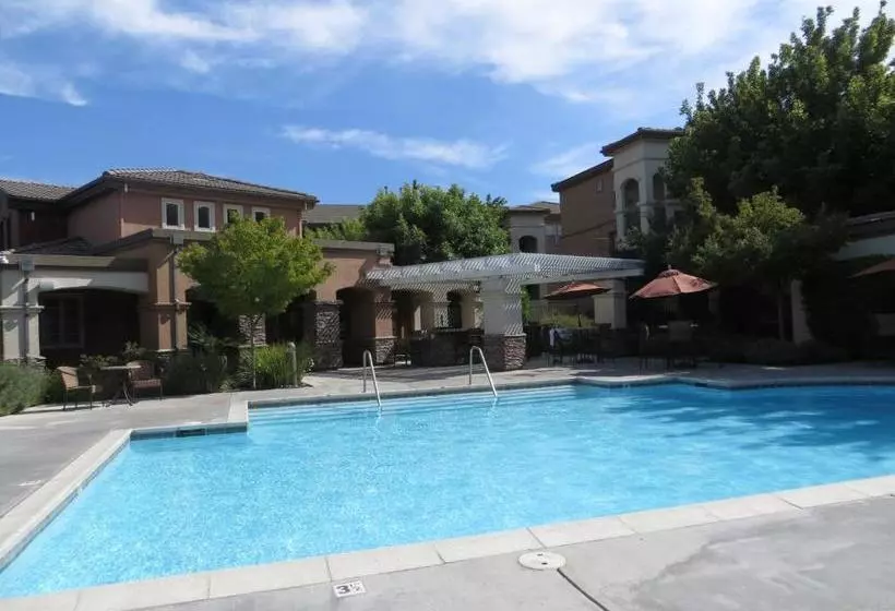 ホテル Sacramento Guest Services