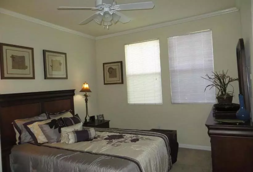 ホテル Sacramento Guest Services