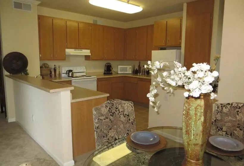 ホテル Sacramento Guest Services