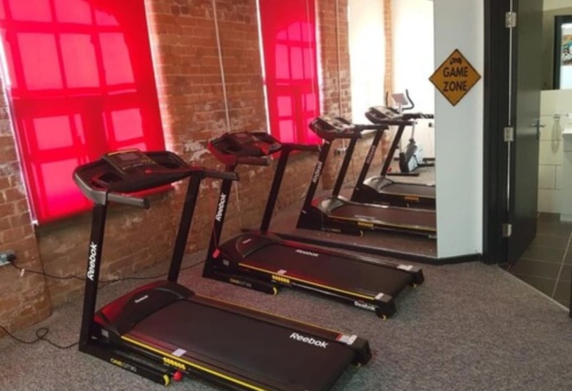 Отель Trivelles Regency, Nottingham