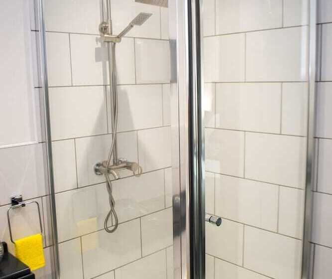 Отель Trivelles Regency, Nottingham