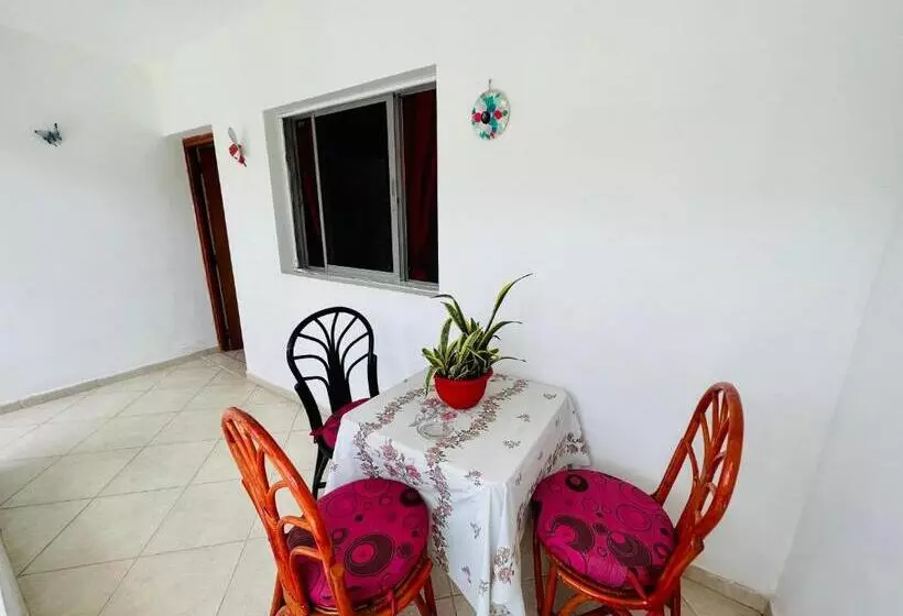 هتل Villa Antonia 16