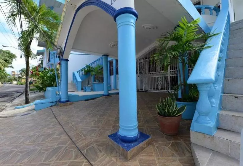 هتل Villa Antonia 16