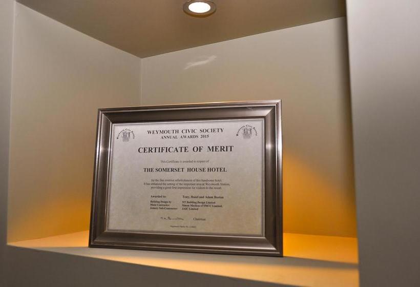 ホテル The Somerset House