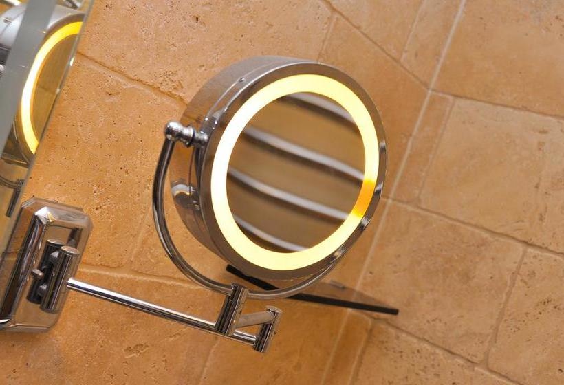 ホテル The Somerset House