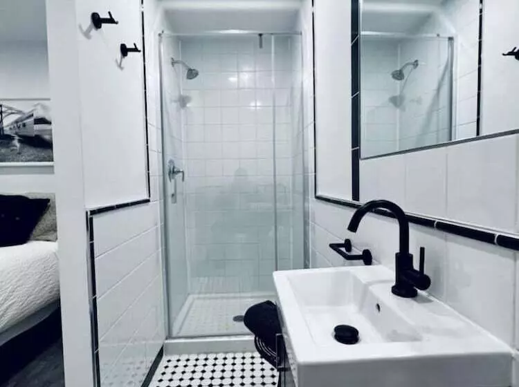 تختخواب و صبحانه L Hotel Particulier Griffintown