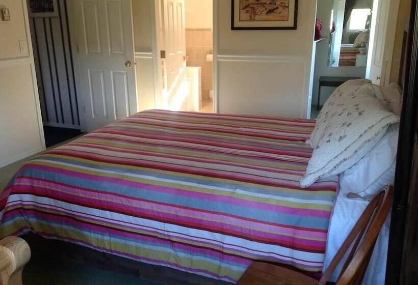 تختخواب و صبحانه Laurel S Cottage