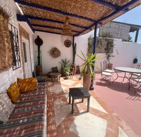 Aamiaismajoitus (B&B) Villa Jardin De L'ocean