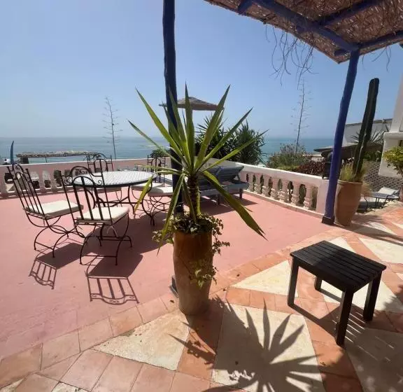 Aamiaismajoitus (B&B) Villa Jardin De L'ocean