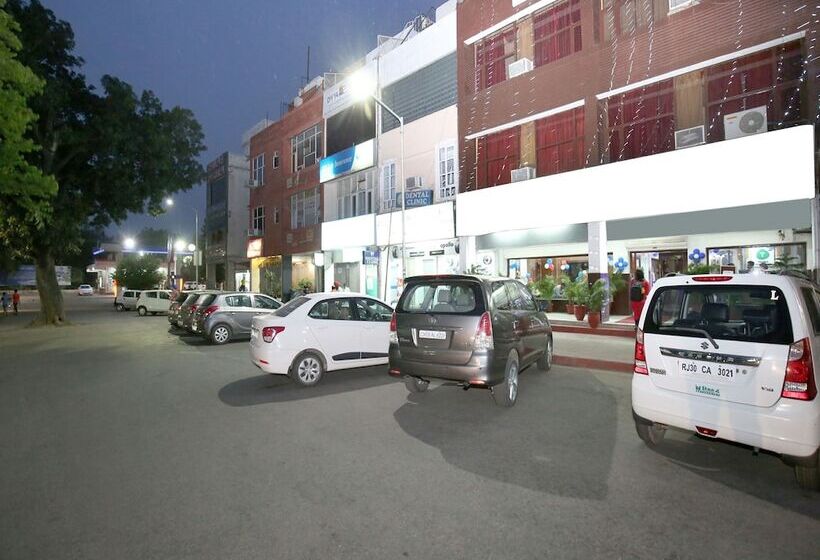 Hotel Fab Town Pride