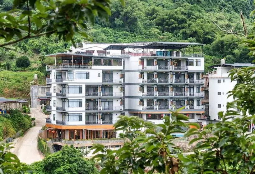 ホテル The Bamboo Leaf Yangshuo