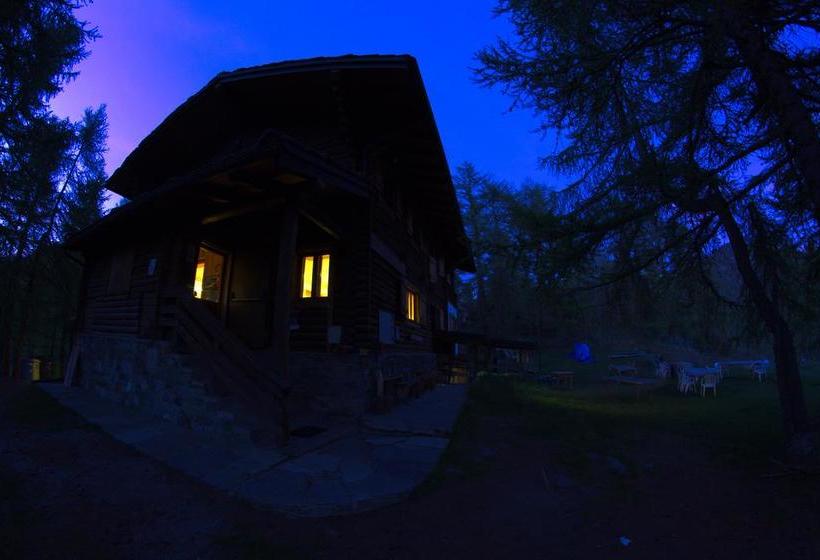 Rifugio Alpino L Ermitage  Hostel