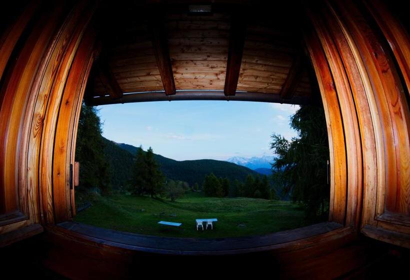 Rifugio Alpino L Ermitage  Hostel