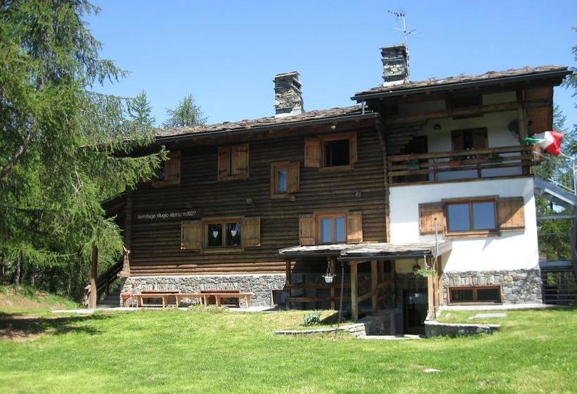 Rifugio Alpino L Ermitage  Hostel