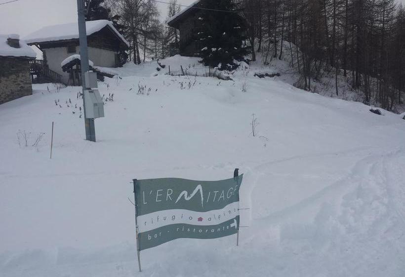 Rifugio Alpino L Ermitage  Hostel