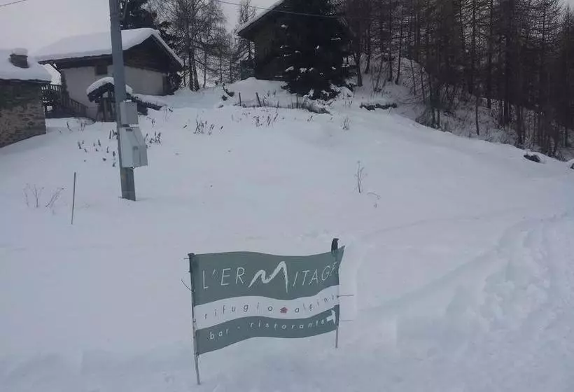 Rifugio Alpino L Ermitage  Hostel
