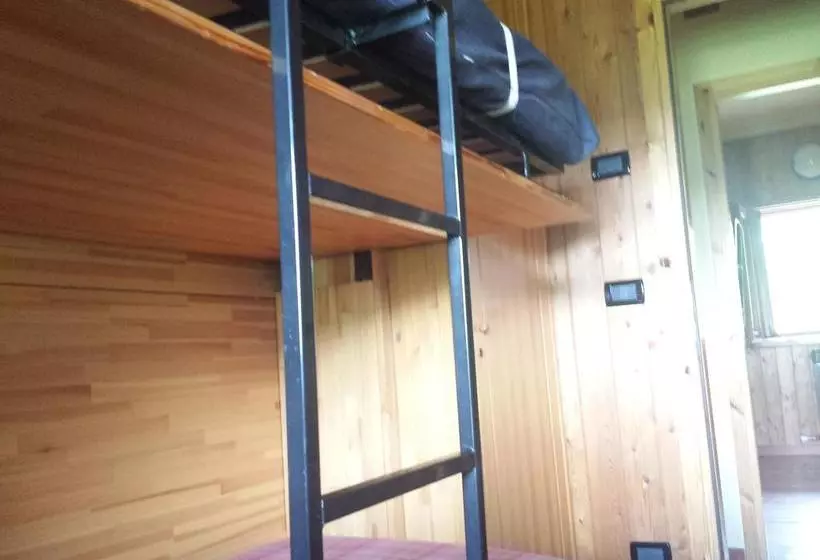 Rifugio Alpino L Ermitage  Hostel