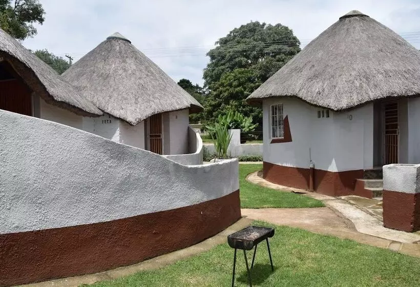 Retkeilymaja Graskop Family Retreat And Backpackers