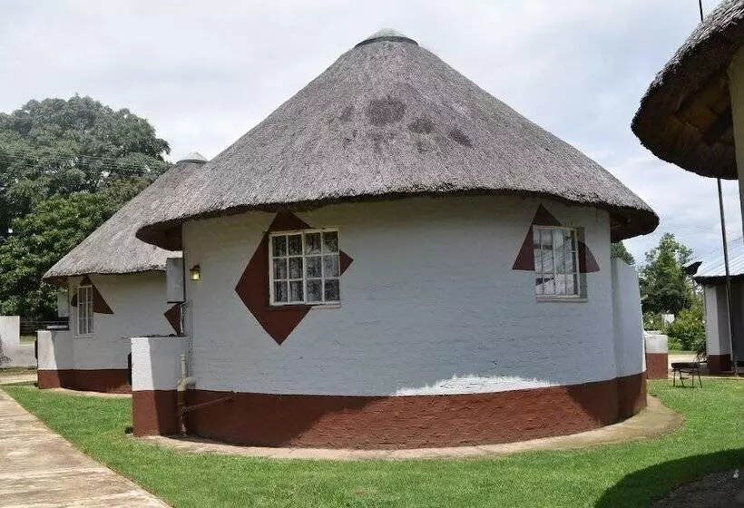 Retkeilymaja Graskop Family Retreat And Backpackers