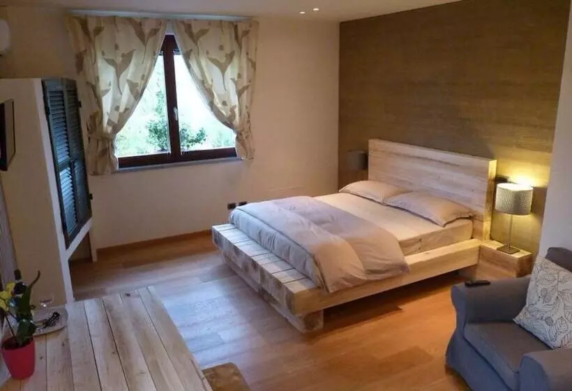 Aamiaismajoitus (B&B) Ca Luna