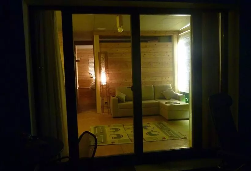 Aamiaismajoitus (B&B) Ca Luna