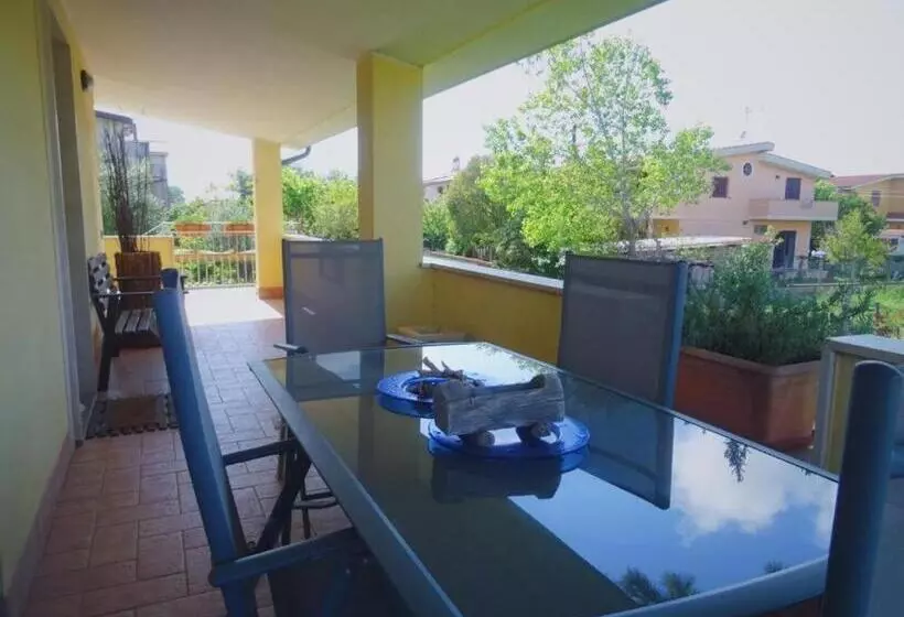 تختخواب و صبحانه Clock S House