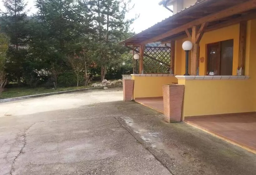 Aamiaismajoitus (B&B) Il Giardinaccio Agriturismo