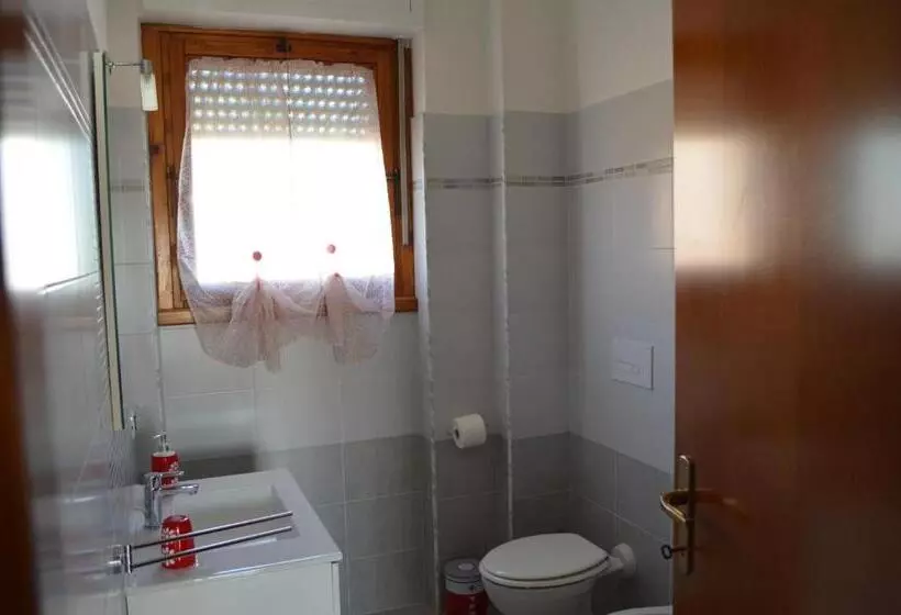 Aamiaismajoitus (B&B) L Orchidea Di Ale