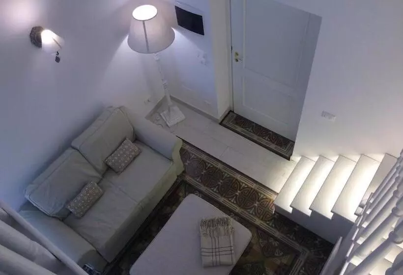 تختخواب و صبحانه Suite Le Perle