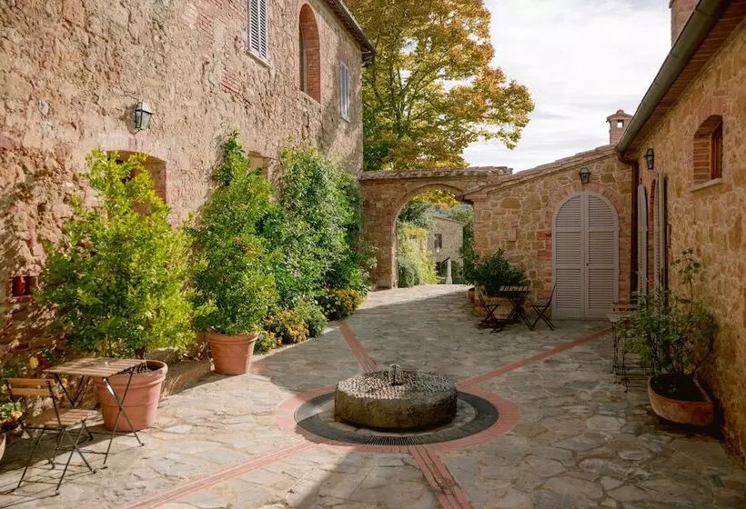 Borgo Sant Ambrogio  Resort