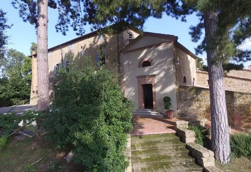 Borgo Sant Ambrogio  Resort