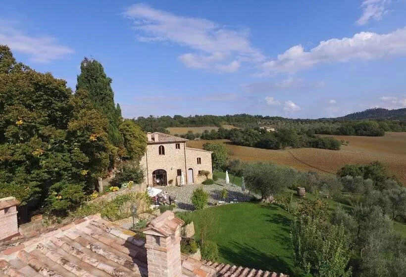 Borgo Sant Ambrogio  Resort