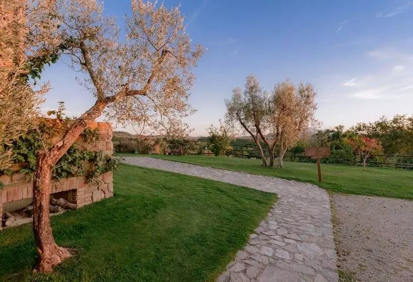 Borgo Sant Ambrogio  Resort