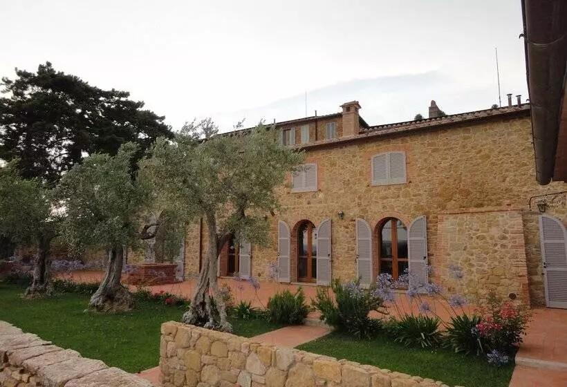 Borgo Sant Ambrogio  Resort