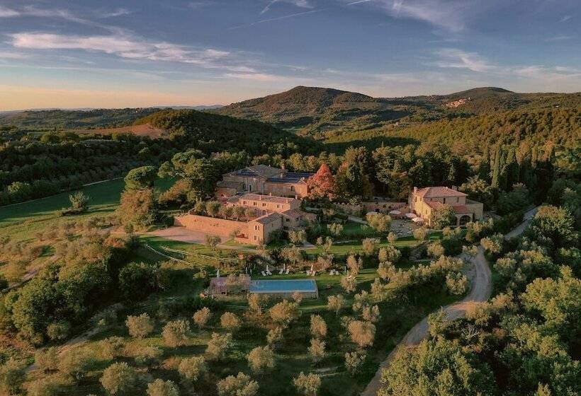 Borgo Sant Ambrogio Resort